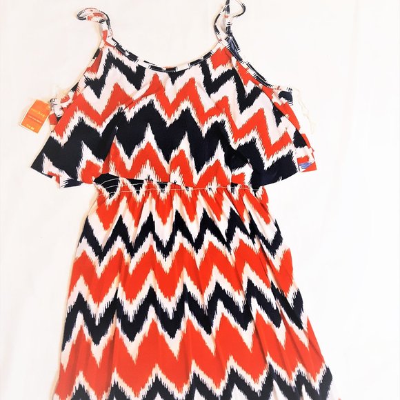 West Loop Size Large Red White Blue Print Maxi Dress NWT - Picture 3 of 15